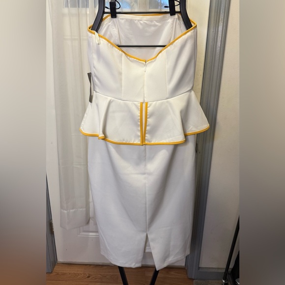 New York & Company White Dress with Yellow Accents - Picture 2 of 4